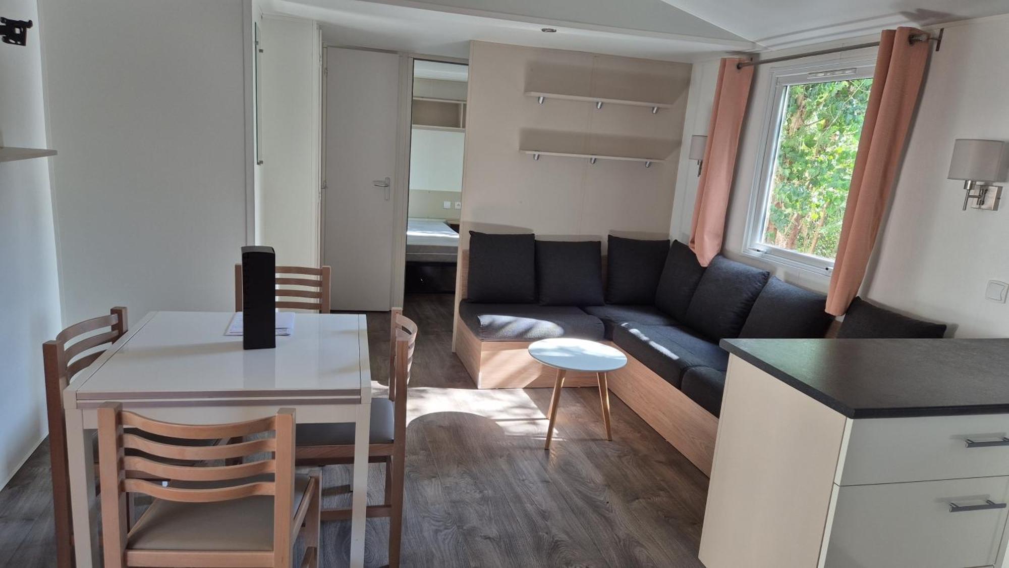 Campsite Superbe Mobil 6-8 Personnes Saint-Jean-de-Monts